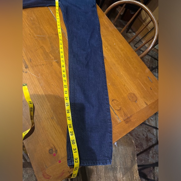 HUDSON Dark Blue Wash Straight Leg Jean - size 30x32 - Picture 6 of 6